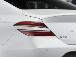 Genesis G70 3.3T Sport Prestige AWD 2026