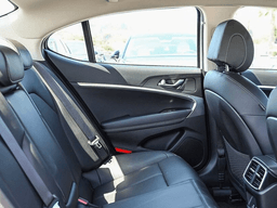 Genesis G70 2.5T AWD 2026