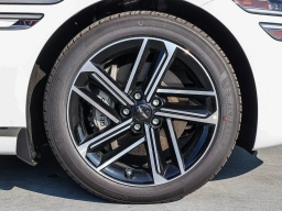 Genesis G80 2.5T Advanced AWD 2026