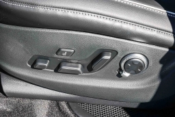 Genesis GV80 Prestige 2.5T AWD 2026