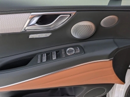 Genesis GV80 Prestige 2.5T AWD 2026