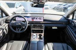 Genesis GV80 Prestige 2.5T AWD 2026