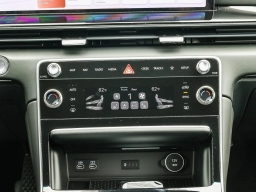 Genesis GV80 2.5T 2.5T AWD 2026