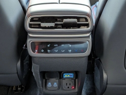 Genesis GV80 Coupe 3.5T e-SC AWD 2026