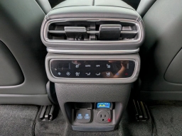 Genesis GV80 Coupe 3.5T e-SC AWD 2026