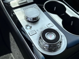 Genesis GV70 2.5T AWD 2026