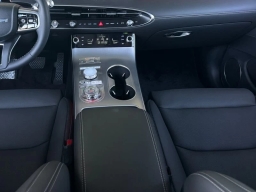 Genesis GV70 2.5T Select AWD 2026