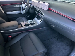 Genesis GV70 2.5T Select AWD 2026