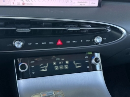 Genesis GV70 2.5T Select AWD 2026