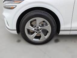 Genesis GV70 2.5T AWD 2026