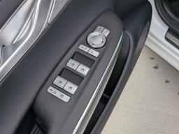 Genesis GV70 2.5T AWD 2026