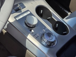 Genesis GV70 2.5T Advanced AWD 2026