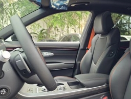 Genesis GV70 2.5T Sport Prestige AWD 2026