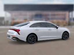 Kia K5 LXS Auto FWD 2026