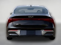 Kia K5 LXS Auto FWD 2026