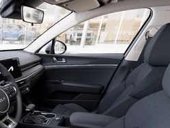 Kia K5 LXS Auto FWD 2026