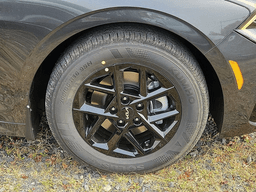 Kia K5 LXS Auto FWD 2026
