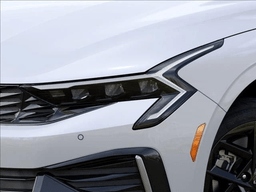 Kia K5 LXS Auto FWD 2026