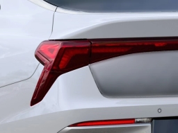 Kia K5 LXS Auto FWD 2026