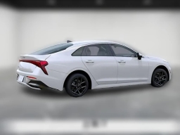 Kia K5 LXS Auto FWD 2026