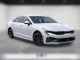 Kia K5 LXS Auto FWD 2026