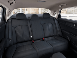 Kia K5 LXS Auto FWD 2026