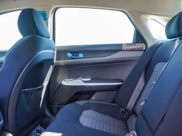 Kia K5 LXS Auto FWD 2026