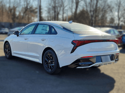 Kia K5 LXS Auto FWD 2026