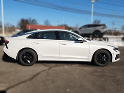 Kia K5 LXS Auto FWD 2026