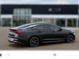 Kia K5 LXS Auto FWD 2026