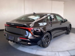 Kia K5 LXS Auto FWD 2026