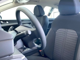 Kia K5 LXS Auto FWD 2026