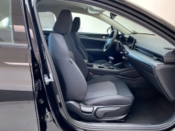 Kia K5 LXS Auto FWD 2026