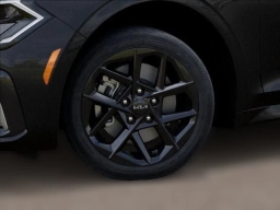 Kia K5 LXS Auto FWD 2026