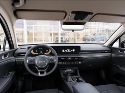 Kia K5 LXS Auto FWD 2026
