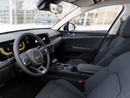 Kia K5 LXS Auto FWD 2026