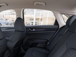 Kia K5 LXS Auto FWD 2026