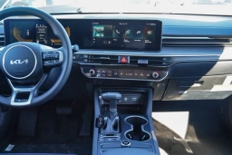 Kia K5 LXS Auto FWD 2026