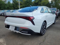 Kia K5 EX Auto FWD 2025