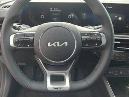 Kia K5 GT DCT FWD 2026