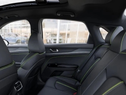 Kia K5 GT DCT FWD 2026