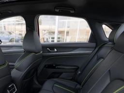 Kia K5 GT DCT FWD 2026
