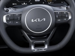 Kia K5 GT DCT FWD 2026
