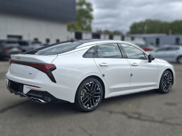 Kia K5 GT DCT FWD 2026