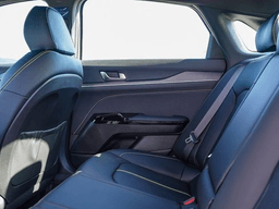 Kia K5 GT DCT FWD 2026