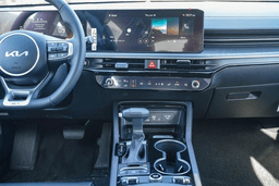 Kia K5 GT DCT FWD 2026