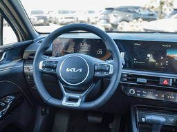 Kia K5 GT DCT FWD 2026