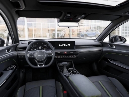 Kia K5 GT DCT FWD 2026