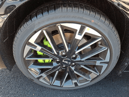 Kia K5 GT DCT FWD 2026