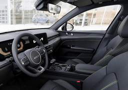 Kia K5 GT DCT FWD 2026